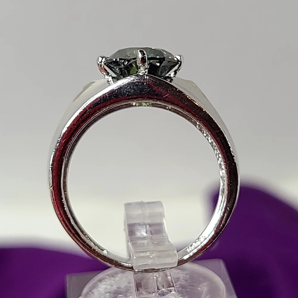 Moissanite 2 Carat Mens/ Unisex Ring